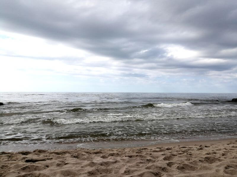 Morze Bałtyckie - widok z brzegu